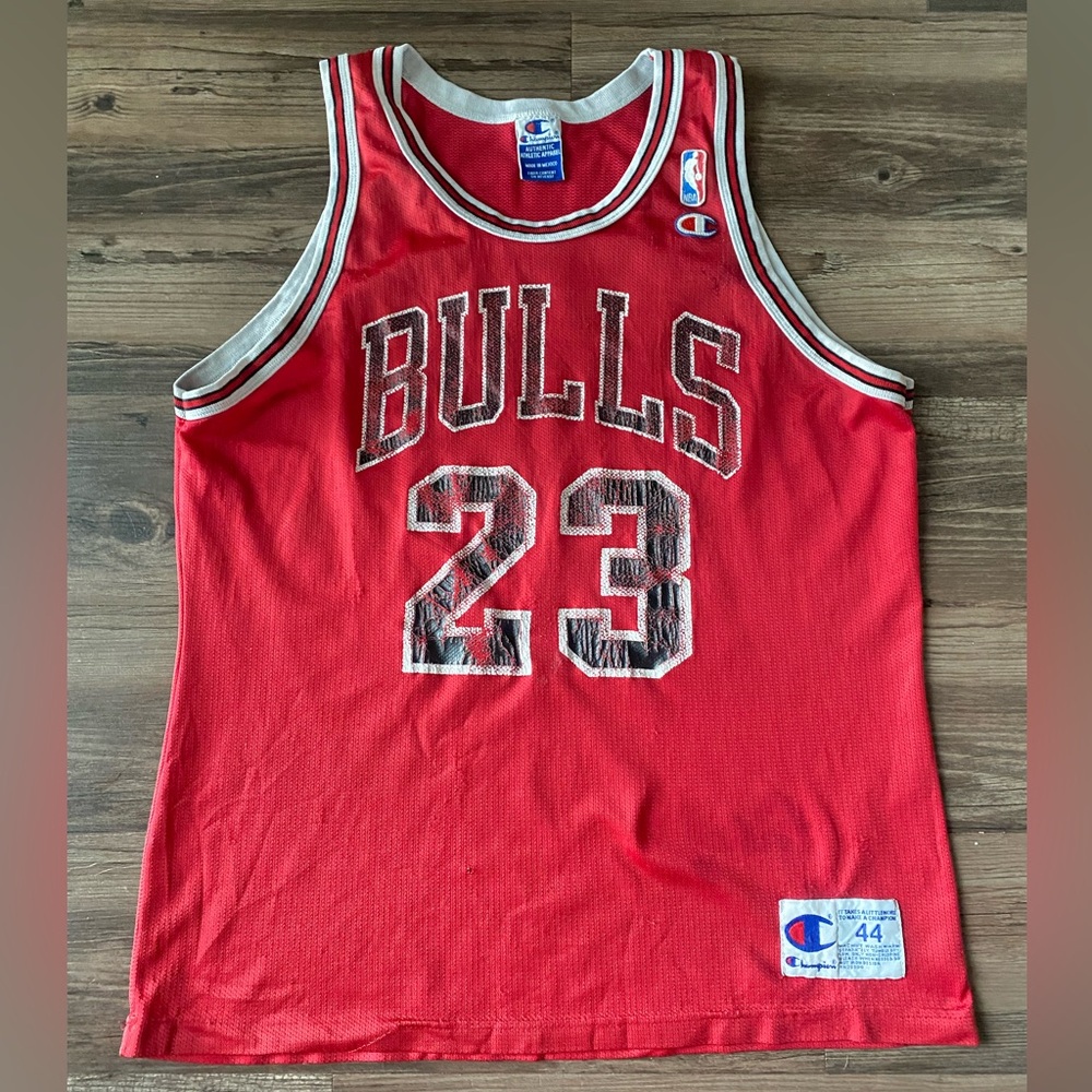 ** Rare ** Vintage 90s - Champion - NBA Chicago Bulls Michael Jordan Jersey - 44